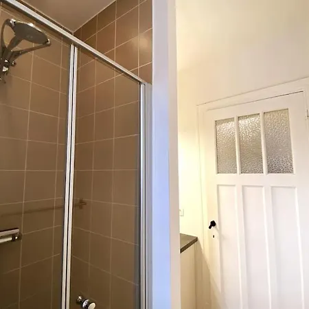 Virginie Voor 8 Volwassenen + 2 Kids In Nieuwpoort-stad Ньивпорт